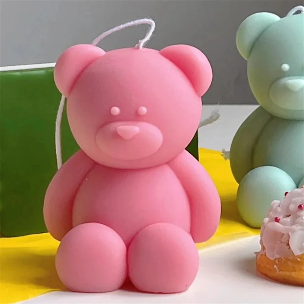 Small Cartoon Bear DIY Aromatherapy Candle Silicone Mold Dessert Decoration Mousse Chocolate Mold Plaster Home Decoration Tool