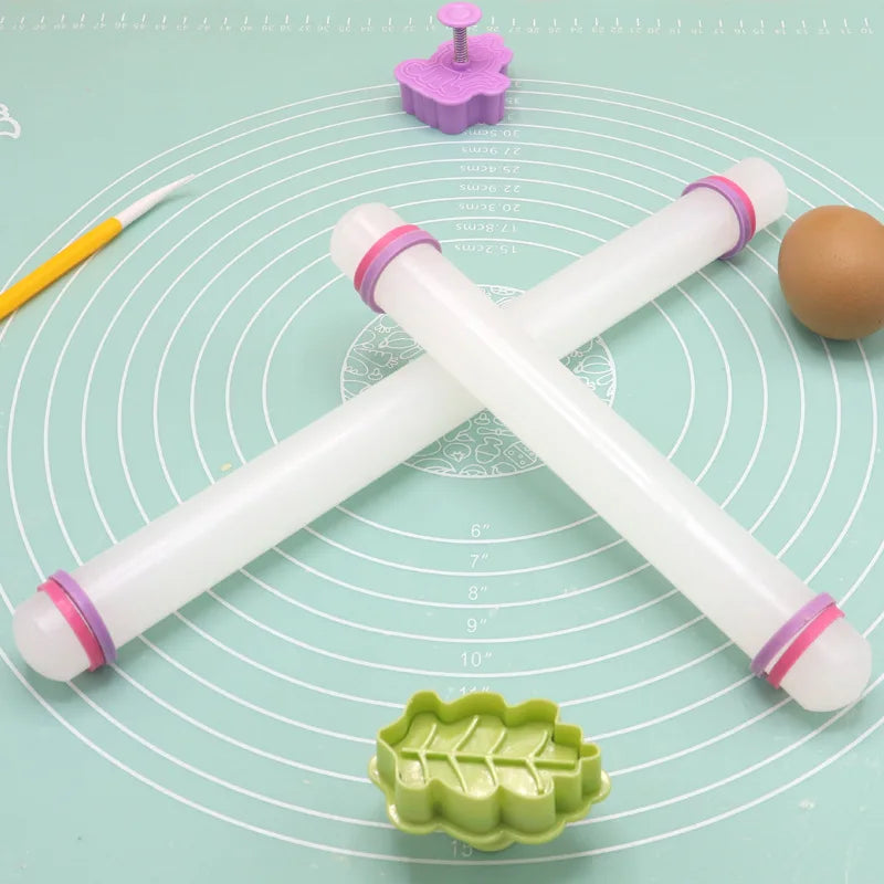 23/33/45/50cm Plastic Rolling Pin Kitchen Cake Baking Tool PP Non Stick Surface Stick Circled Household Sugar Dough Rolling Mach