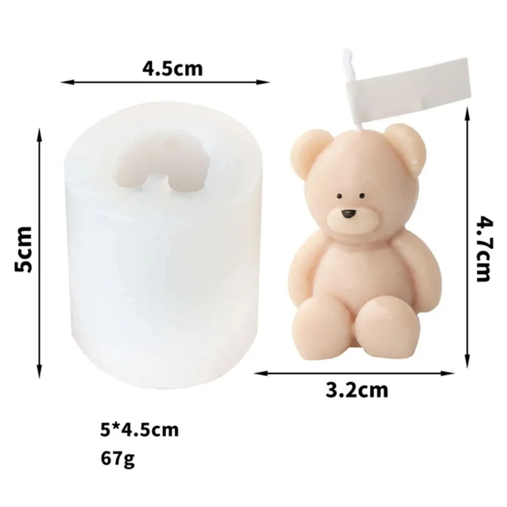 Small Cartoon Bear DIY Aromatherapy Candle Silicone Mold Dessert Decoration Mousse Chocolate Mold Plaster Home Decoration Tool