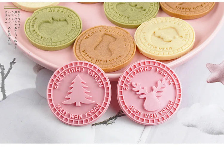 9Pcs 3D Christmas Cookie Cutters Biscuit Mold Santa Snowman Tree Elk Cookie Mould Stamp Xmas New Year Party Decor Baking Tools